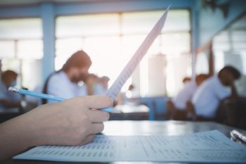 Luyện Thi SAT 2 Practice Tests and Mock Exams