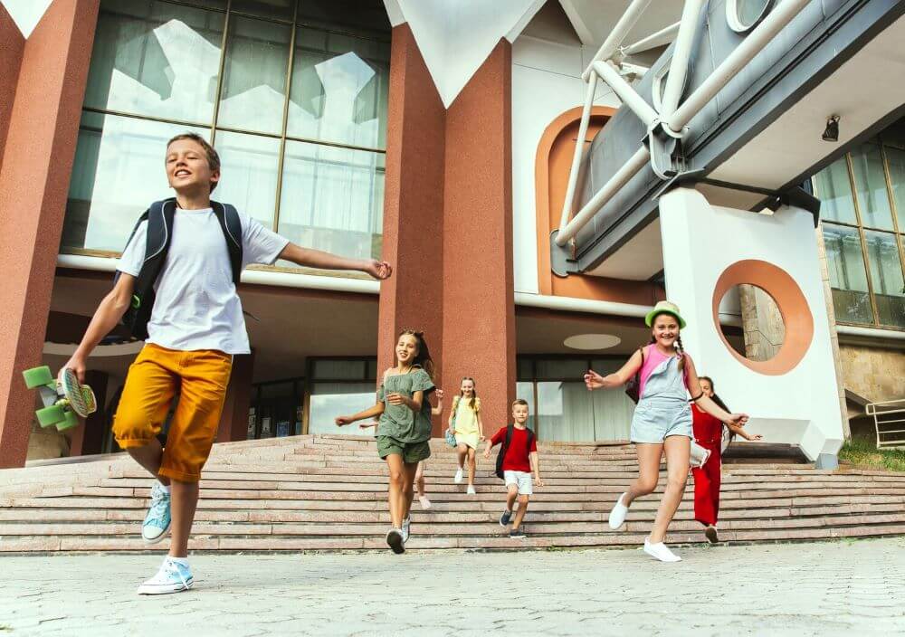 Trường tư có tốt hơn trường công không? 1 Are Private Schools Better Than Public Schools